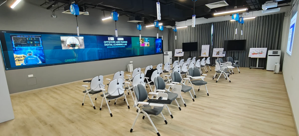 Maritime Knowledge Space